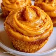 Glutenfree Pumpkin Cheesecake Muffins with Almond Flour